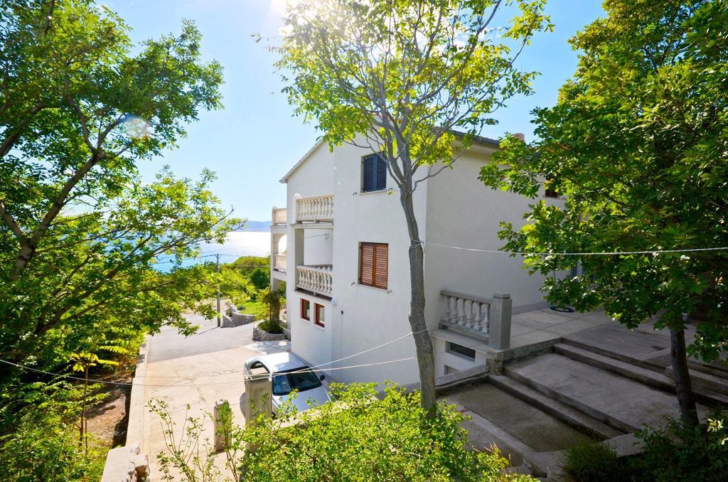 Apartments Sanja Sibinj Krmpotski Zewnętrze zdjęcie