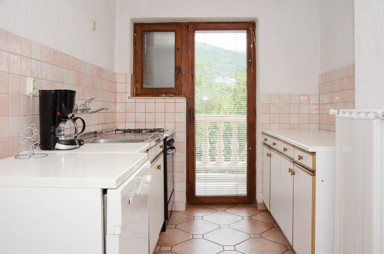 Apartments Sanja Sibinj Krmpotski Zewnętrze zdjęcie